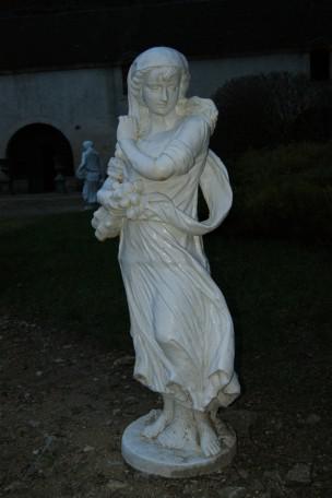 Statue aus Gusseisen 4 Jahreszeiten Weiss